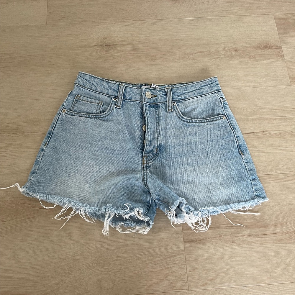 Forever 21 Light Blue Frayed Jean Shorts